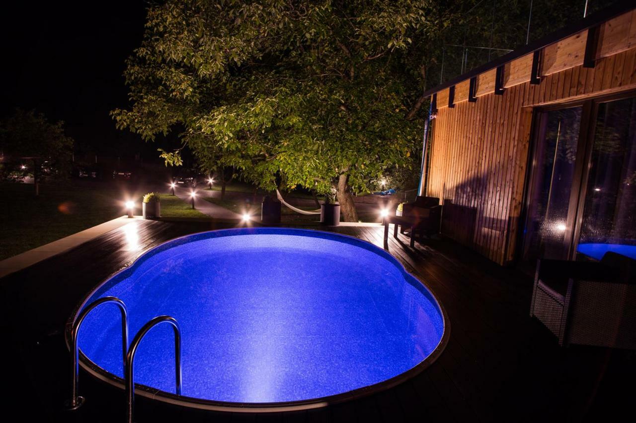 Nielestno 34 Villa Luaran gambar